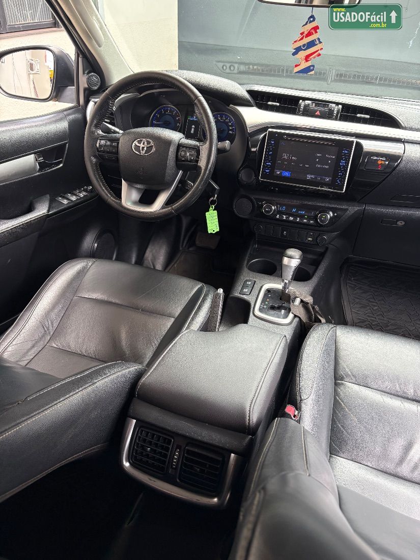 Toyota Hilux SRV CD 2.7 4X2 Automático Flex 2017/2017 — foto 15 de 20