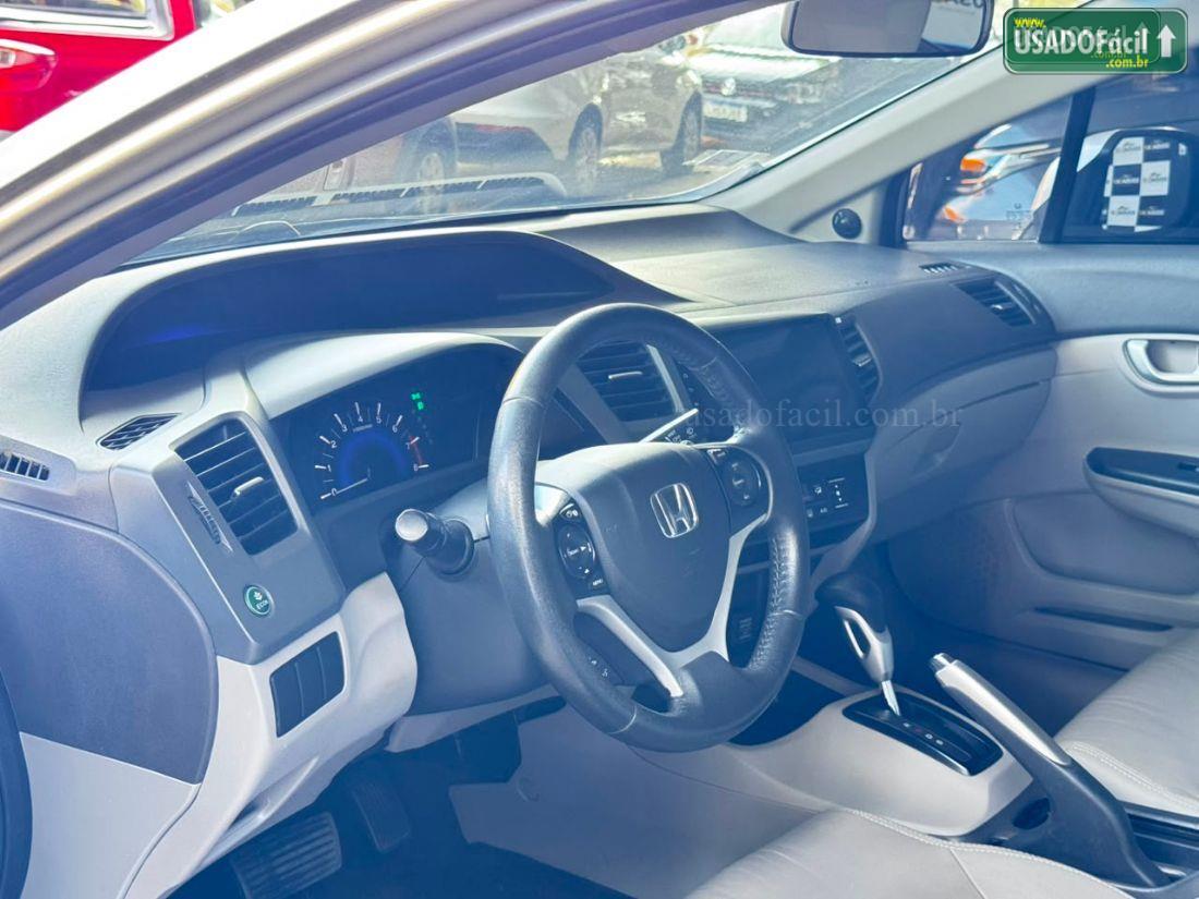 HONDA Civic Sedan LXR 2.0 Automático Flexone 2013/2014 — foto 9 de 10