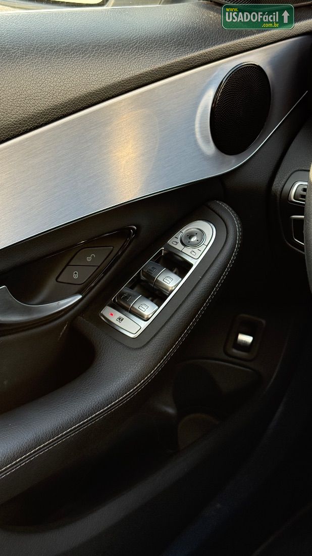 MERCEDES-BENZ Mercedes C-180 CGI Avantgarde 1.6 Turbo Automático Flex 2020/2020 — foto 12 de 17