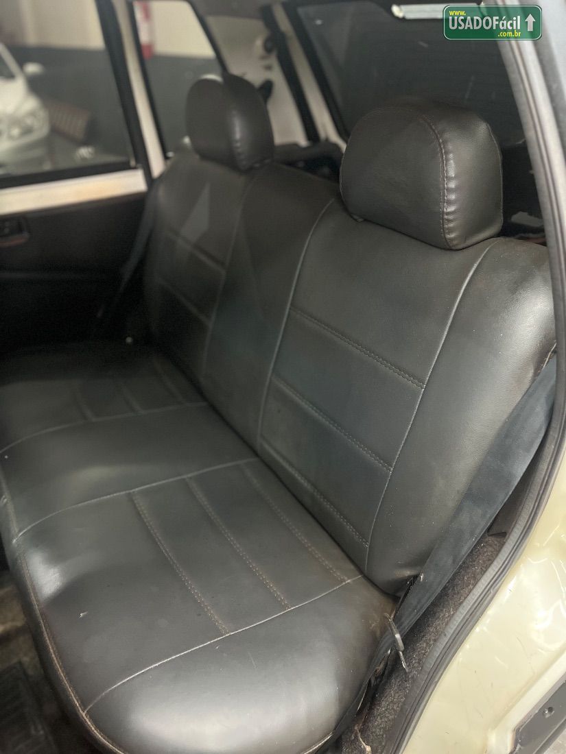 Fiat Uno Mille Way Celebration Economy Fire 1.0 Flex 4P 2010/2010 — foto 11 de 13