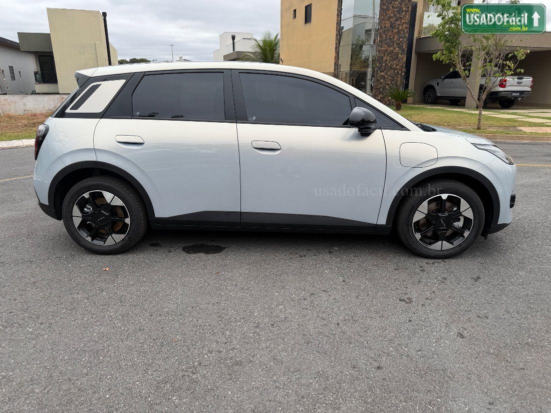 GAC AION UT Premium Elétrico 2026/2027 — foto 2 de 13