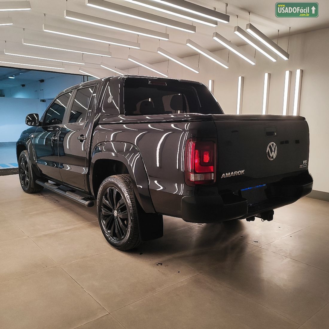 Volkswagen Amarok Extreme CD 3.0 4X4 Turbo Automático Diesel 2022/2023 — foto 9 de 16