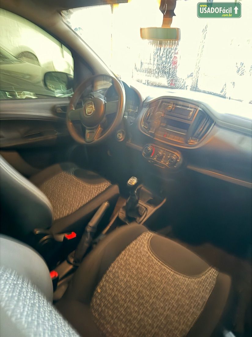 Fiat Uno Attractive 1.0 Fire Flex 5P 2021/2021 — foto 8 de 8