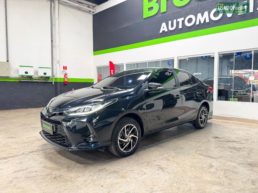 Toyota Yaris Sedan XLS 1.5 Automático Flex 2023/2024 — foto 4 de 8