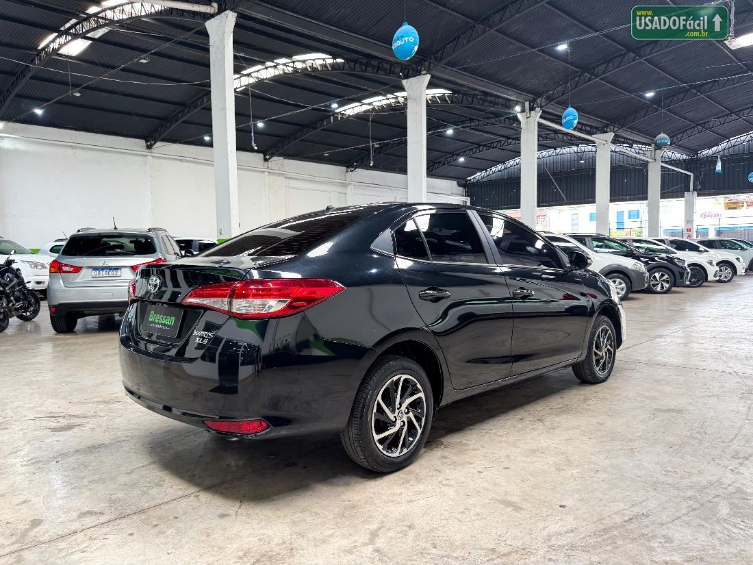 Toyota Yaris Sedan XLS 1.5 Automático Flex 2023/2024 — foto 7 de 8