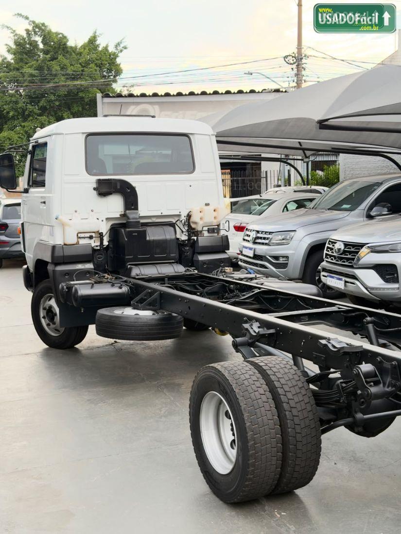 VOLKSWAGEN Volks 8-160 E Delivery 2P Diesel E5 2013/2014 — foto 7 de 13