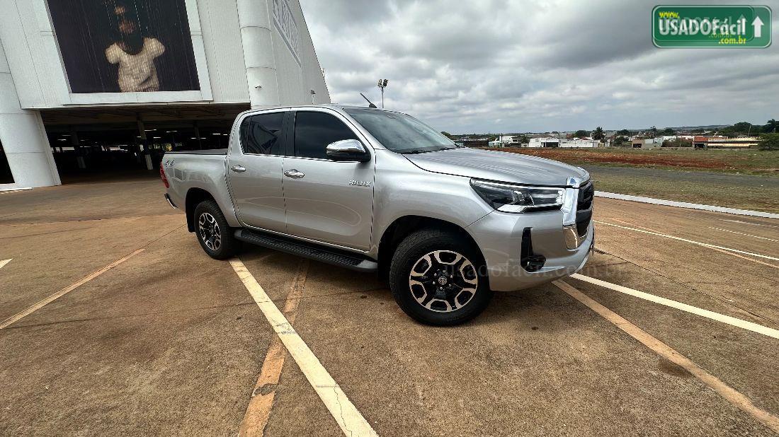 TOYOTA Hilux SRX CD 2.8 4x4 TDI Automático Diesel 2022/2022 — foto 2 de 12