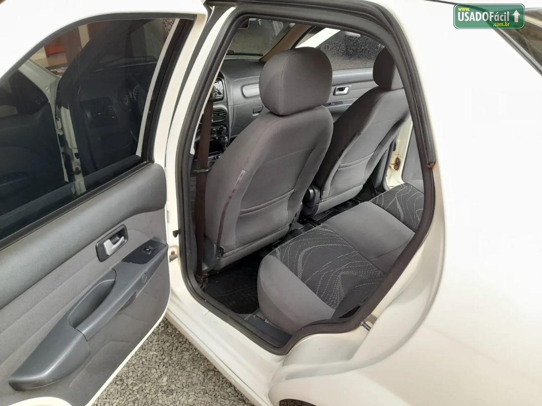 Fiat Siena EL 1.4 mpi Fire Flex 8V 4p 2015/2015 — foto 9 de 11