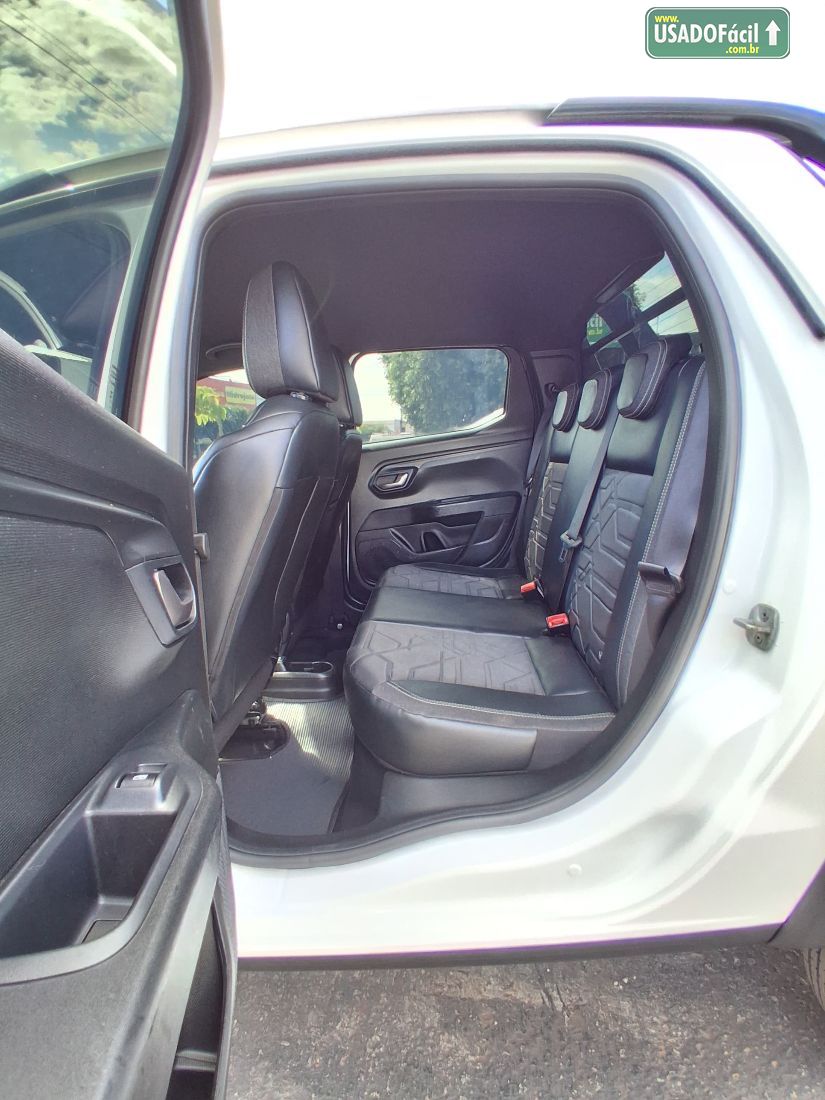 Fiat Strada Volcano CD 1.3 Automático Flex 2024/2025 — foto 8 de 12