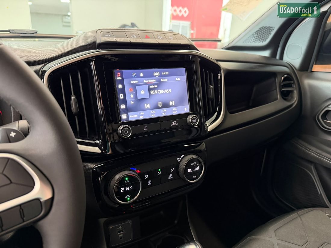 Fiat Strada Volcano CD 1.3 Automático Flex 2024/2025 — foto 13 de 14