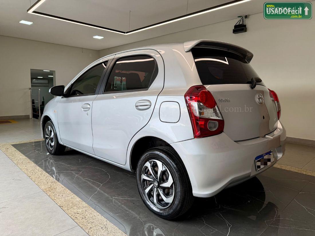 TOYOTA Etios Hatch X 1.3 Automático Flex 2018/2019 — foto 3 de 11