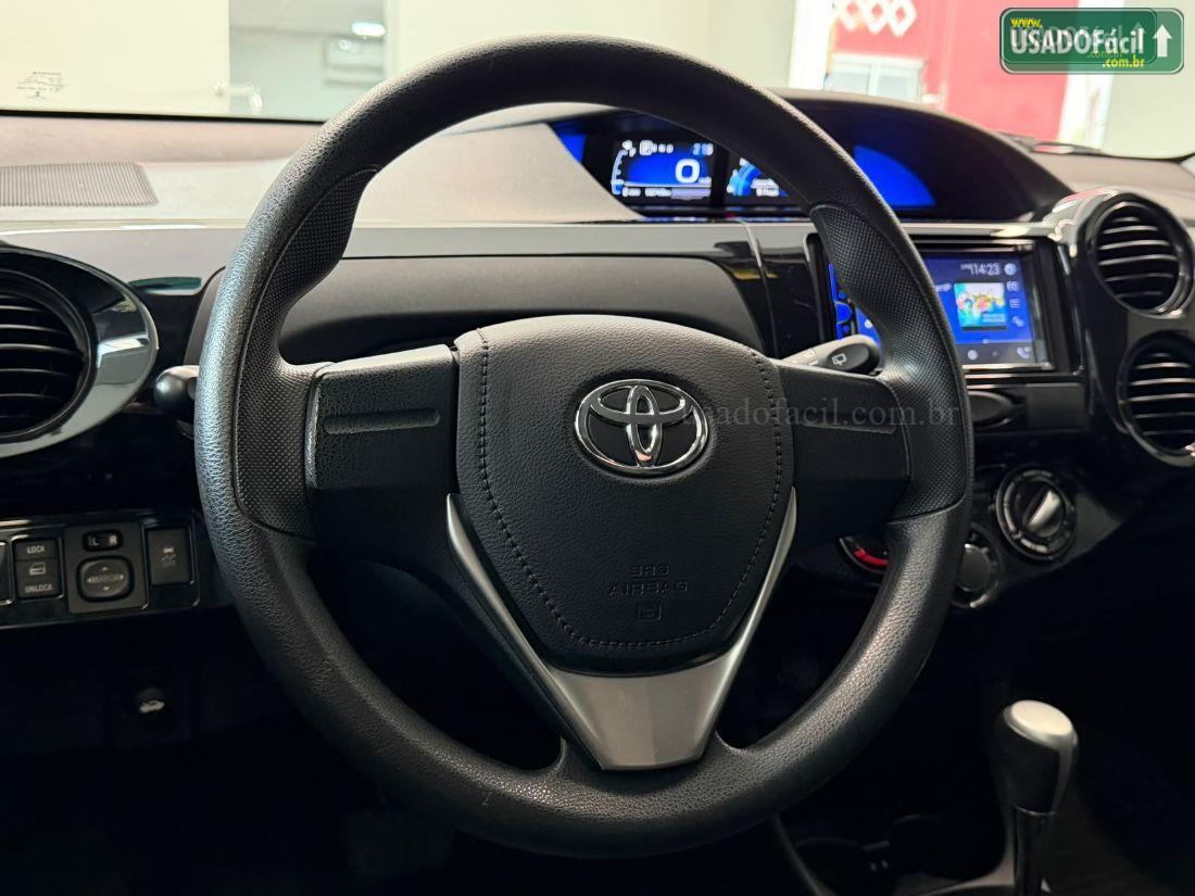 TOYOTA Etios Hatch X 1.3 Automático Flex 2018/2019 — foto 7 de 11