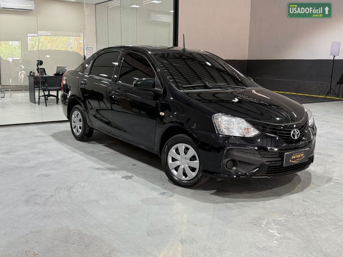 Toyota Etios Sedan X 1.5 Mecânico Flex 2017/2018 — foto 2 de 8