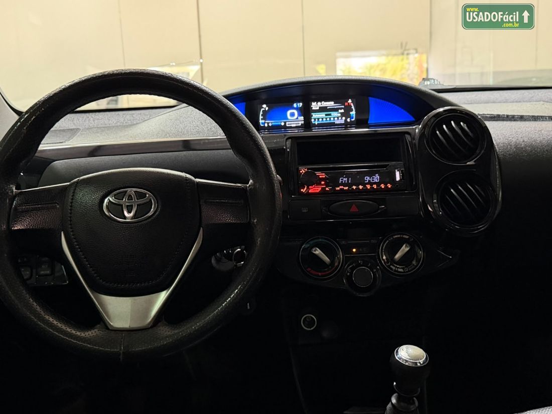 Toyota Etios Sedan X 1.5 Mecânico Flex 2017/2018 — foto 4 de 8