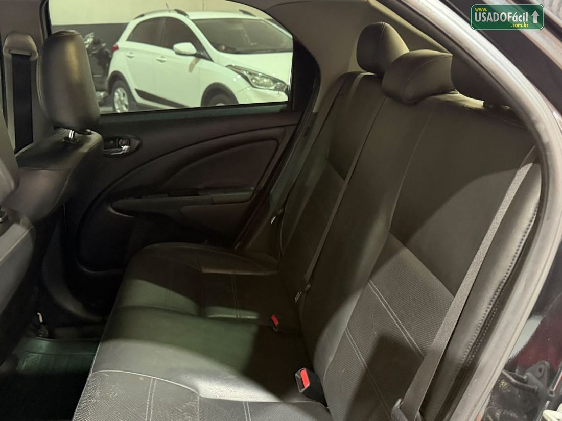 Toyota Etios Sedan X 1.5 Mecânico Flex 2017/2018 — foto 5 de 8