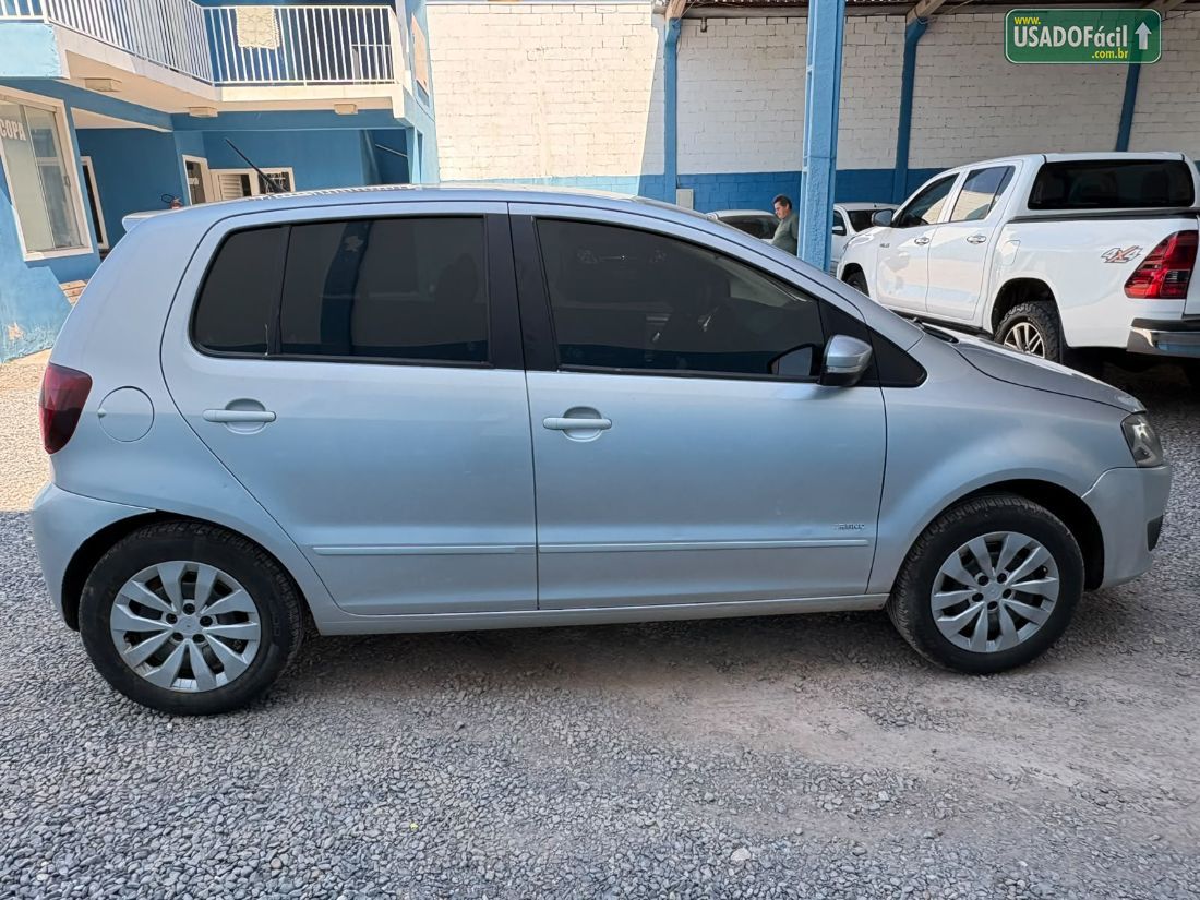 Volkswagen Fox 1.6 Mi 4P Total Flex 2013/2014 — foto 5 de 10