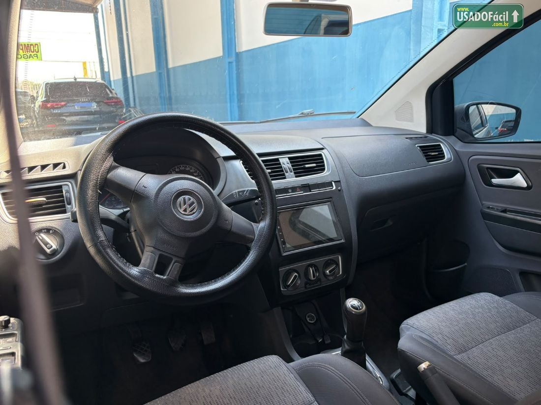 Volkswagen Fox 1.6 Mi 4P Total Flex 2013/2014 — foto 9 de 10