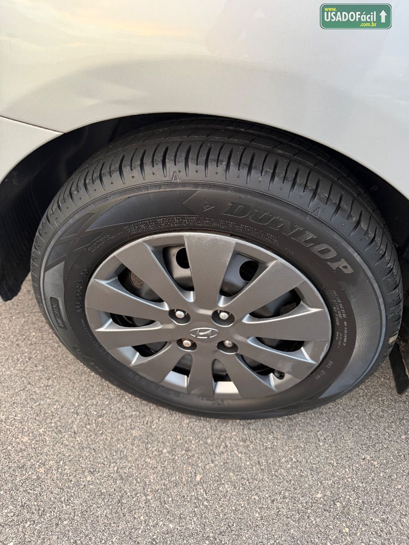 Hyundai HB20S Sedan Comfort Plus 1.0 Mecânico Flex 2014/2015 — foto 12 de 13