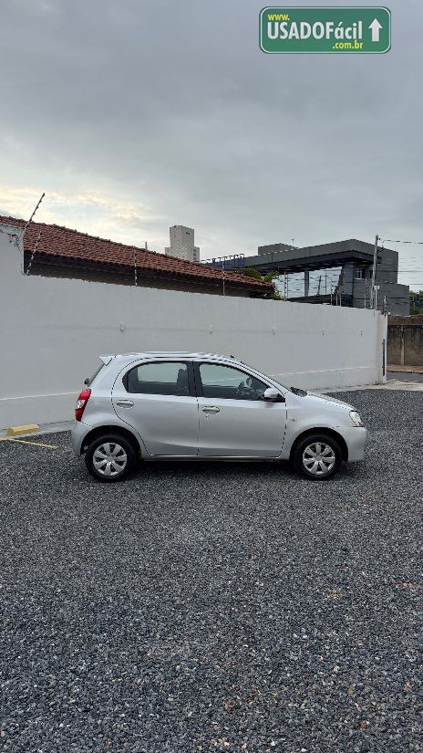 Toyota Etios Hatch XS 1.5 Mecânico Flex 2016/2016 — foto 3 de 15