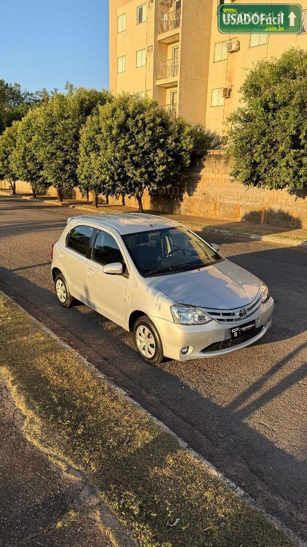 TOYOTA Etios Hatch XS 1.5 Mecânico Flex 2016/2016 — foto 3 de 15
