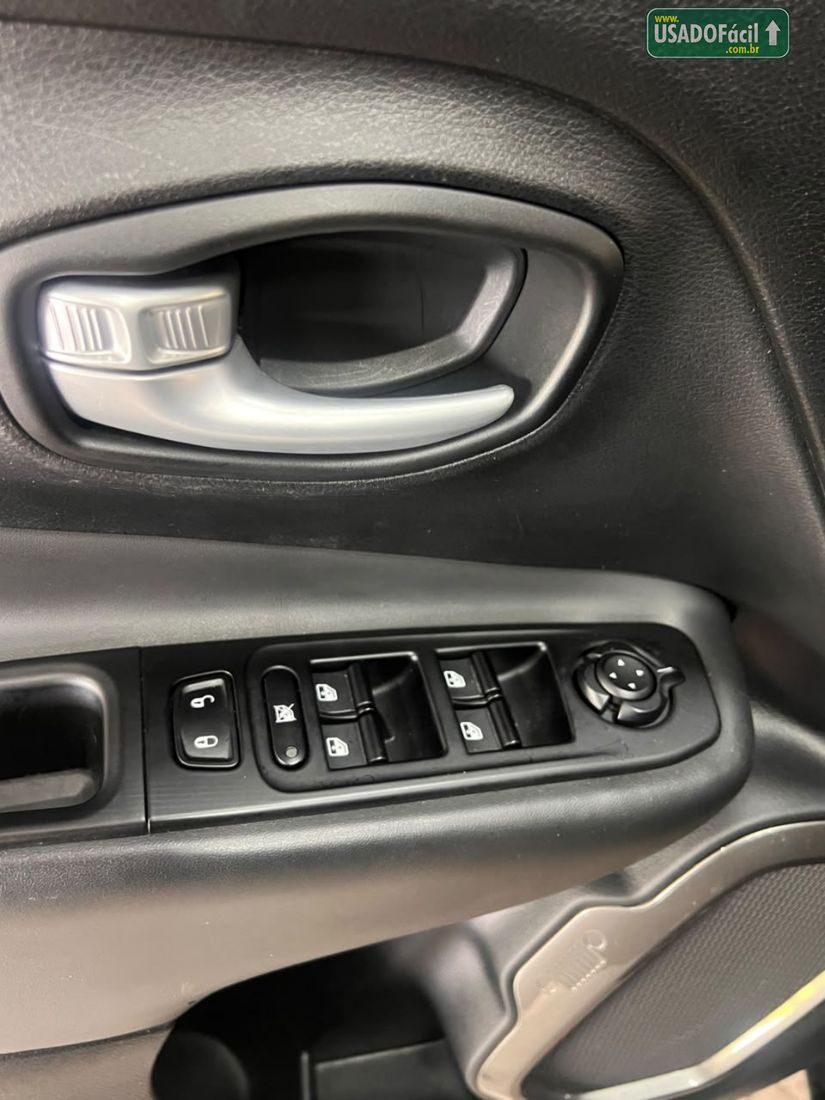 Jeep Renegade Longitude T270 1.3 Turbo 4x2 Automático Flex 2022/2023 — foto 10 de 14