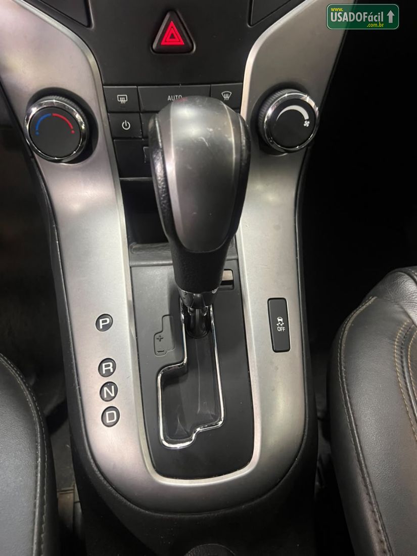 CHEVROLET/GM Cruze LT 1.8 Automático Flex Power 2013/2013 — foto 10 de 14