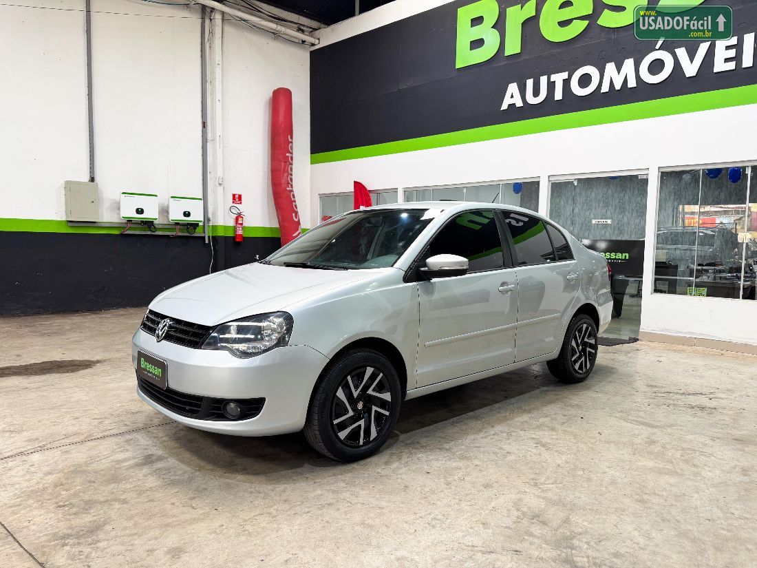 Volkswagen Polo Sedan 1.6 Mi Total Flex 2012/2013 — foto 4 de 8