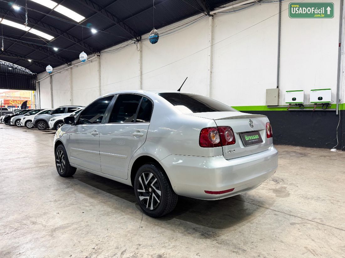 Volkswagen Polo Sedan 1.6 Mi Total Flex 2012/2013 — foto 5 de 8