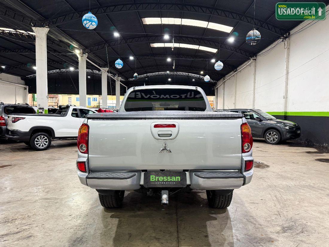 MITSUBISHI L200 Triton HPE CD 3.2 Turbo Automático Diesel 2012/2012 — foto 6 de 8