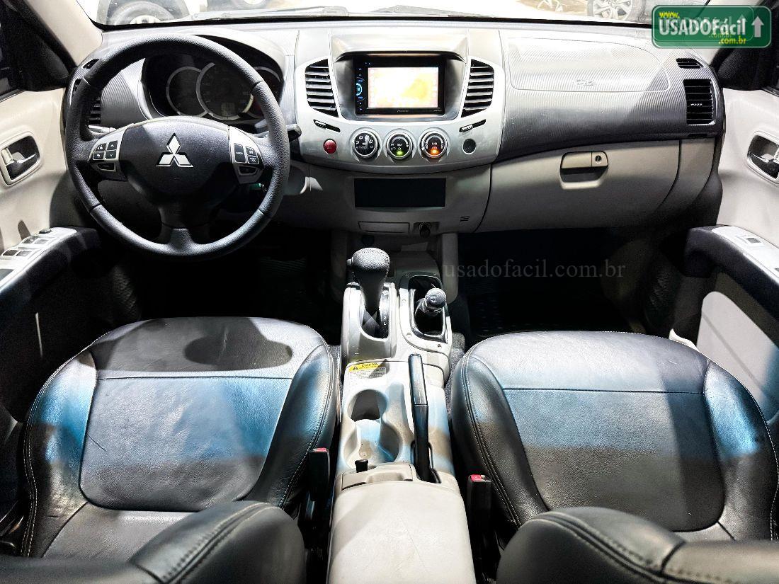 MITSUBISHI L200 Triton HPE CD 3.2 Turbo Automático Diesel 2012/2012 — foto 8 de 8