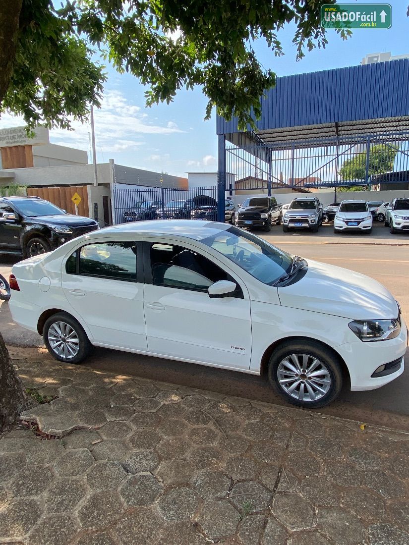 Volkswagen Voyage City 1.6 Mi Total Flex 2013/2014 — foto 2 de 15
