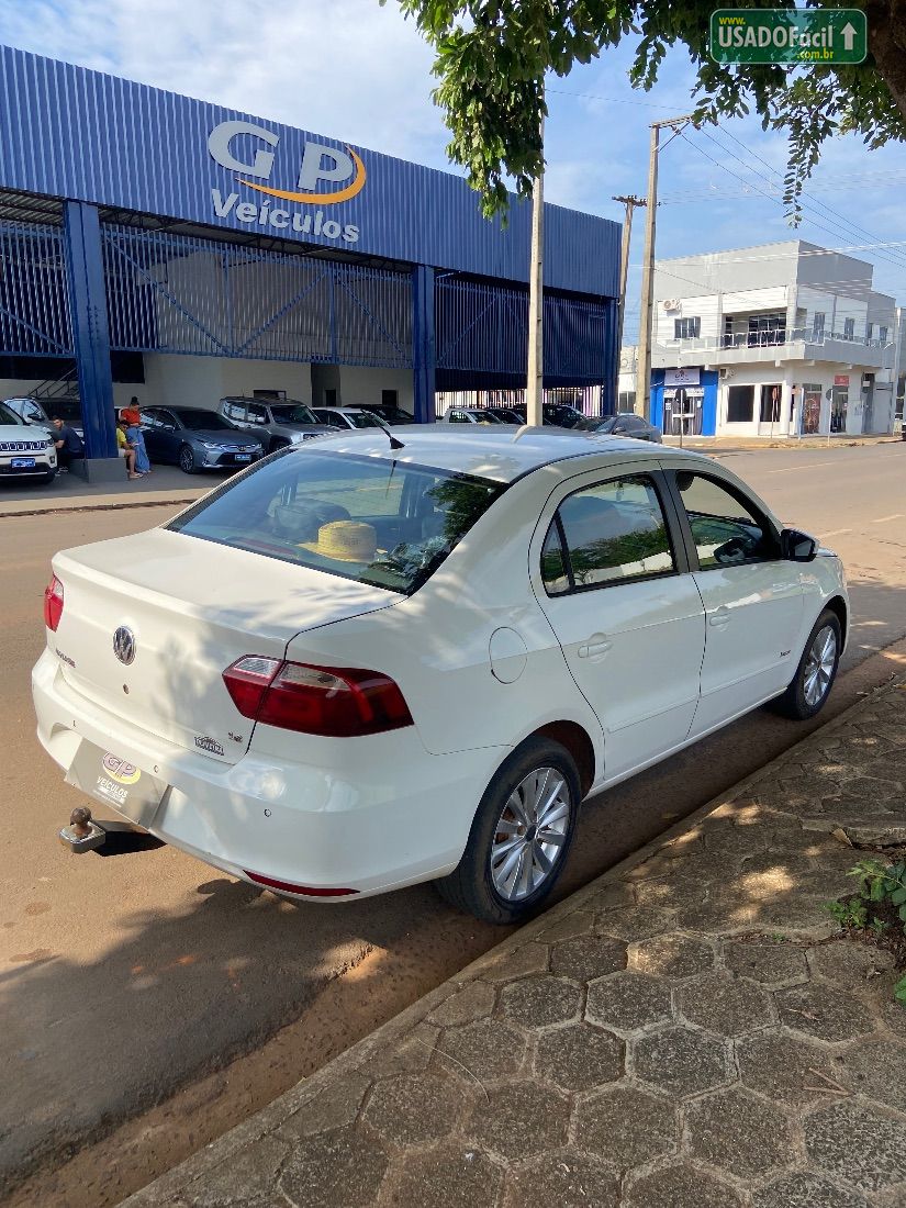 Volkswagen Voyage City 1.6 Mi Total Flex 2013/2014 — foto 8 de 15