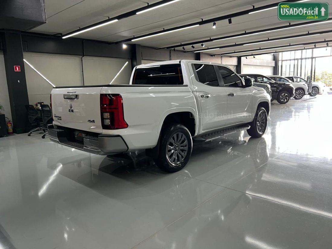 MITSUBISHI TRITON HPE-S 2.4 cd 2026/2027 — foto 4 de 13