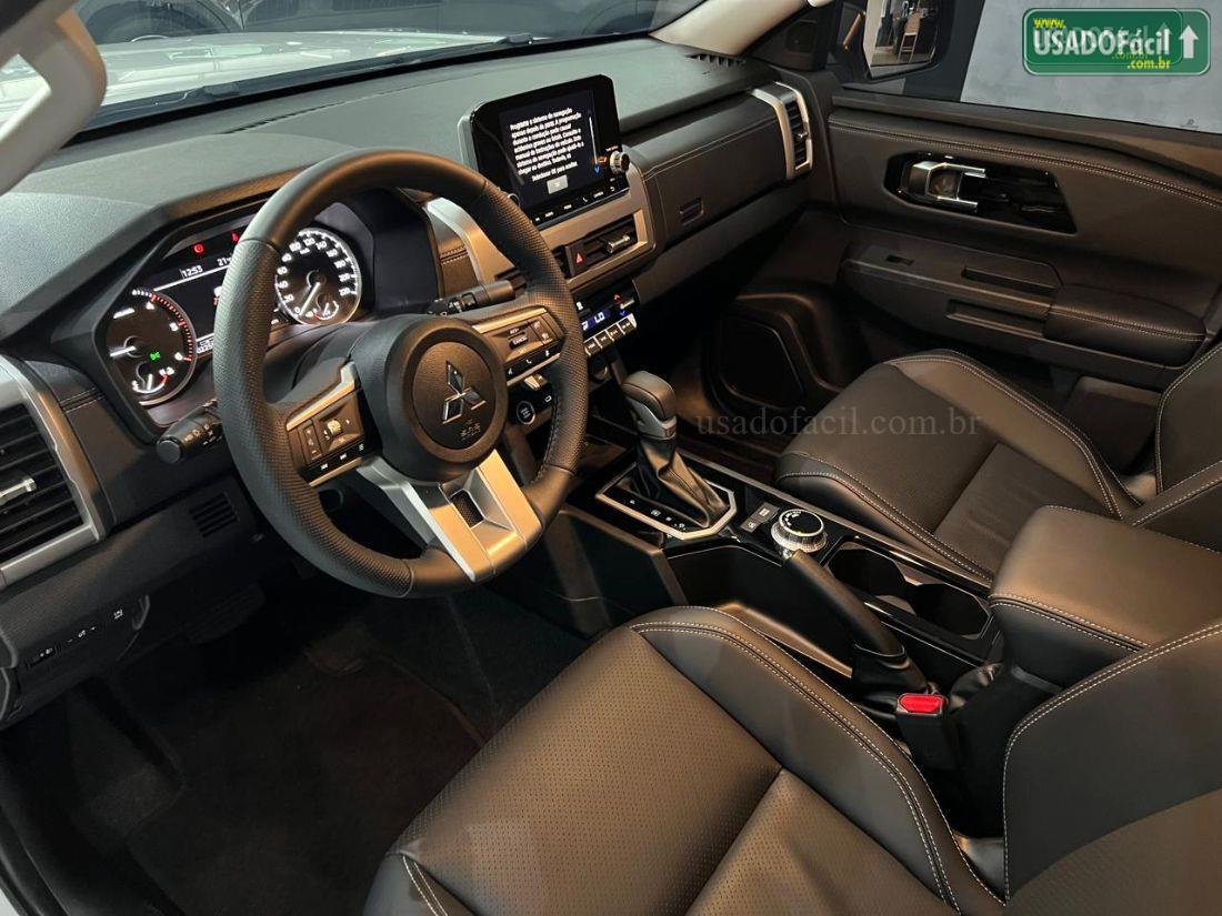 MITSUBISHI TRITON HPE-S 2.4 cd 2026/2027 — foto 7 de 13