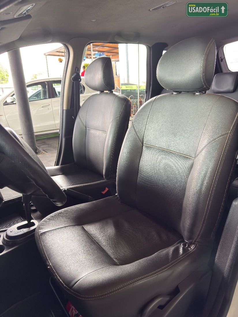 Renault Duster Dynamique 2.0 Mecânico Hi-Flex 2013/2014 — foto 9 de 12