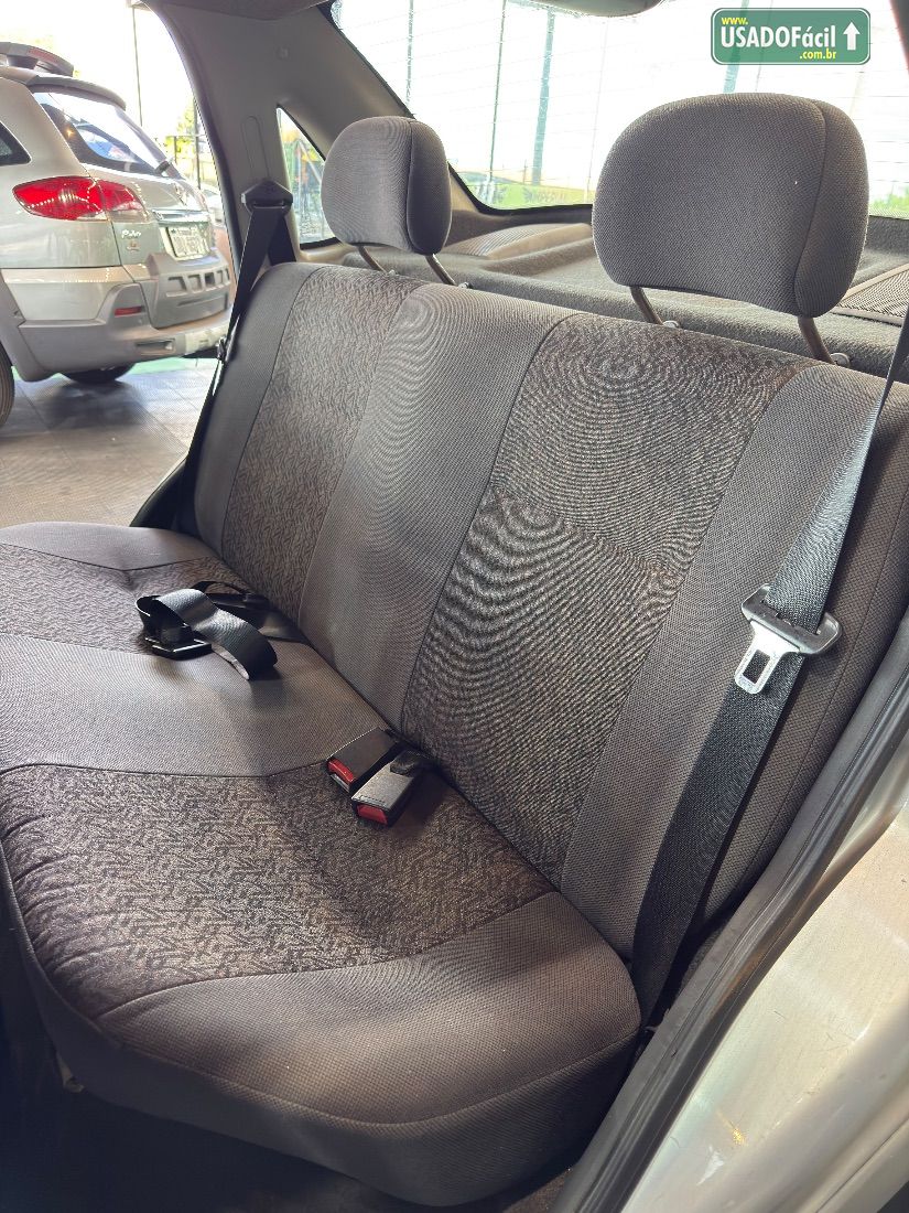 CHEVROLET/GM Corsa Sedan 1.0 MPFI 2002/2003 — foto 10 de 12