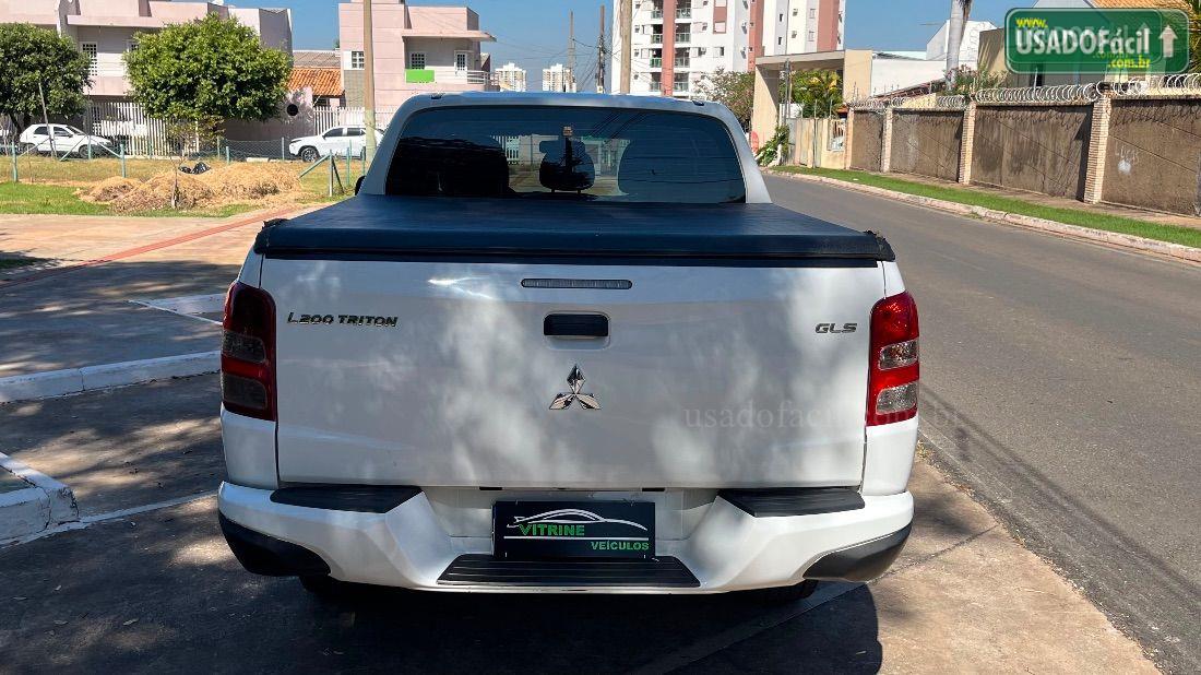 MITSUBISHI L200 Triton Sport GLS CD 2.4 Automático Diesel 2023/2024 — foto 3 de 16