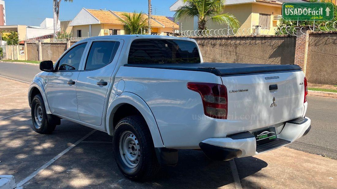 MITSUBISHI L200 Triton Sport GLS CD 2.4 Automático Diesel 2023/2024 — foto 6 de 16
