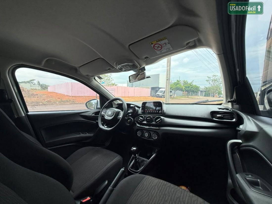 Fiat Cronos Drive 1.3 Mecânico Flex 2024/2025 — foto 10 de 13