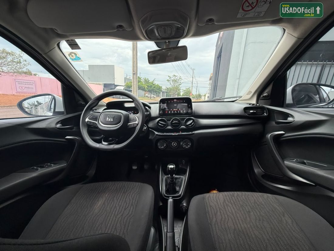 Fiat Cronos Drive 1.3 Mecânico Flex 2024/2025 — foto 11 de 13