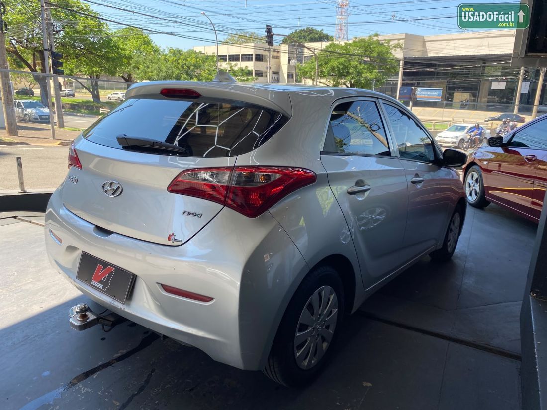 Hyundai HB20 Hatch Comfort 1.0 Flex 2013/2013 — foto 3 de 9