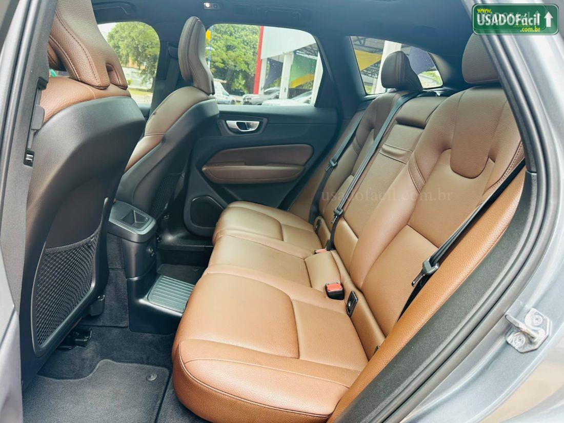 VOLVO Volvo XC 60 T-8 Momentum 2.0 Híbrido 2021/2021 — foto 12 de 24
