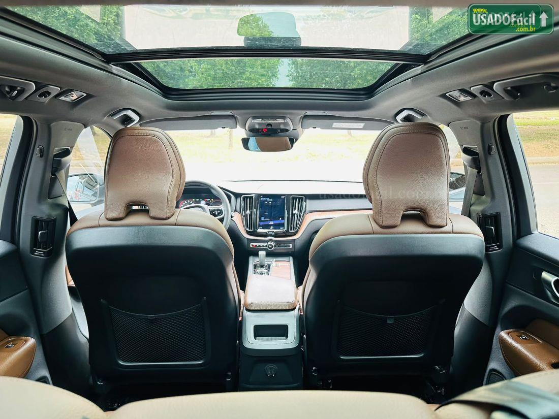 VOLVO Volvo XC 60 T-8 Momentum 2.0 Híbrido 2021/2021 — foto 14 de 24