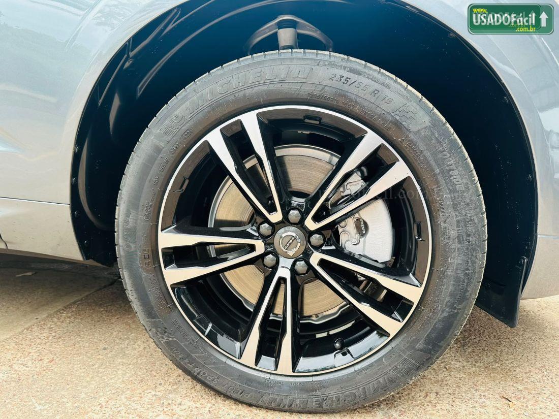 VOLVO Volvo XC 60 T-8 Momentum 2.0 Híbrido 2021/2021 — foto 17 de 24