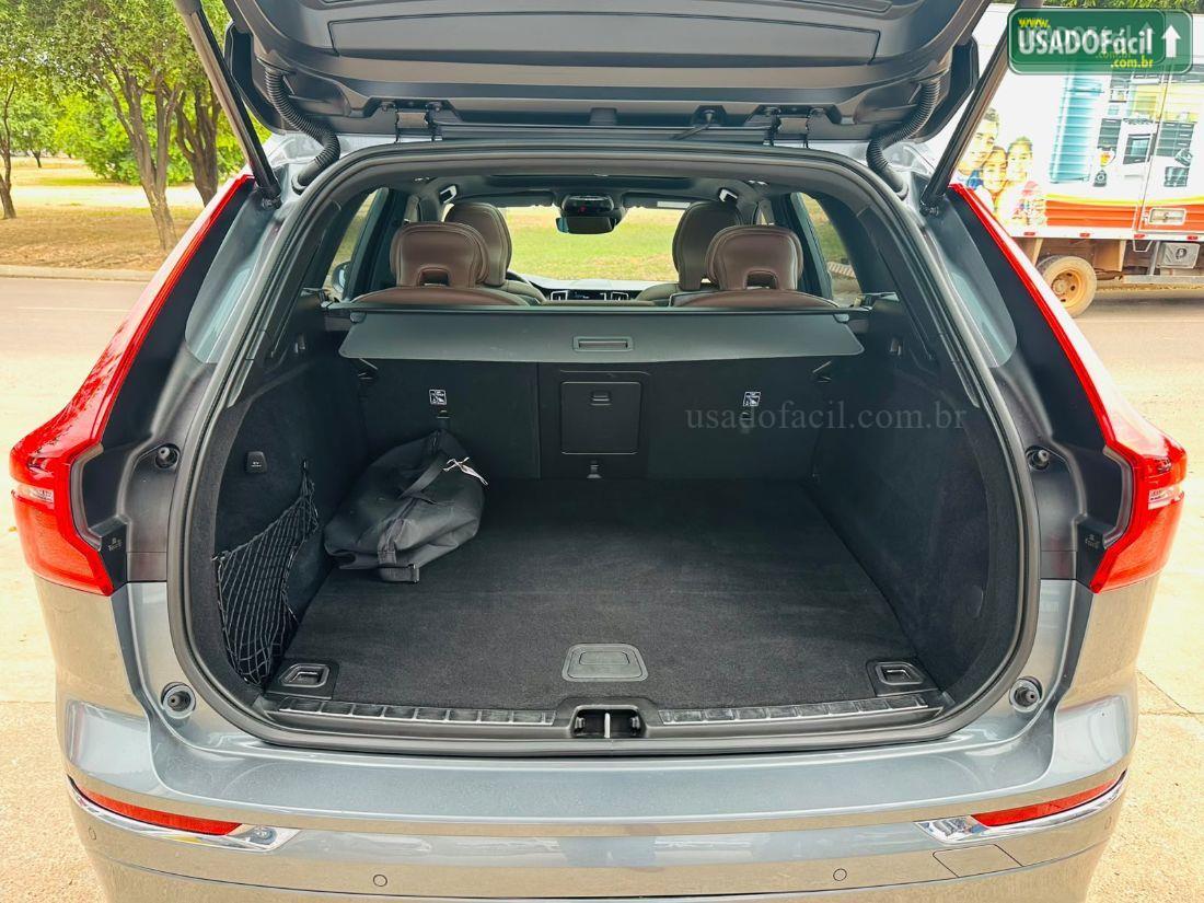 VOLVO Volvo XC 60 T-8 Momentum 2.0 Híbrido 2021/2021 — foto 19 de 24