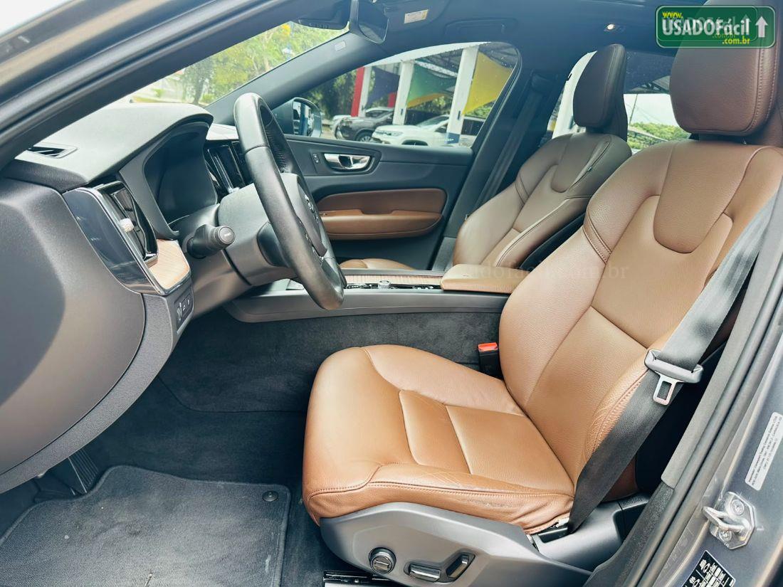 VOLVO Volvo XC 60 T-8 Momentum 2.0 Híbrido 2021/2021 — foto 7 de 24