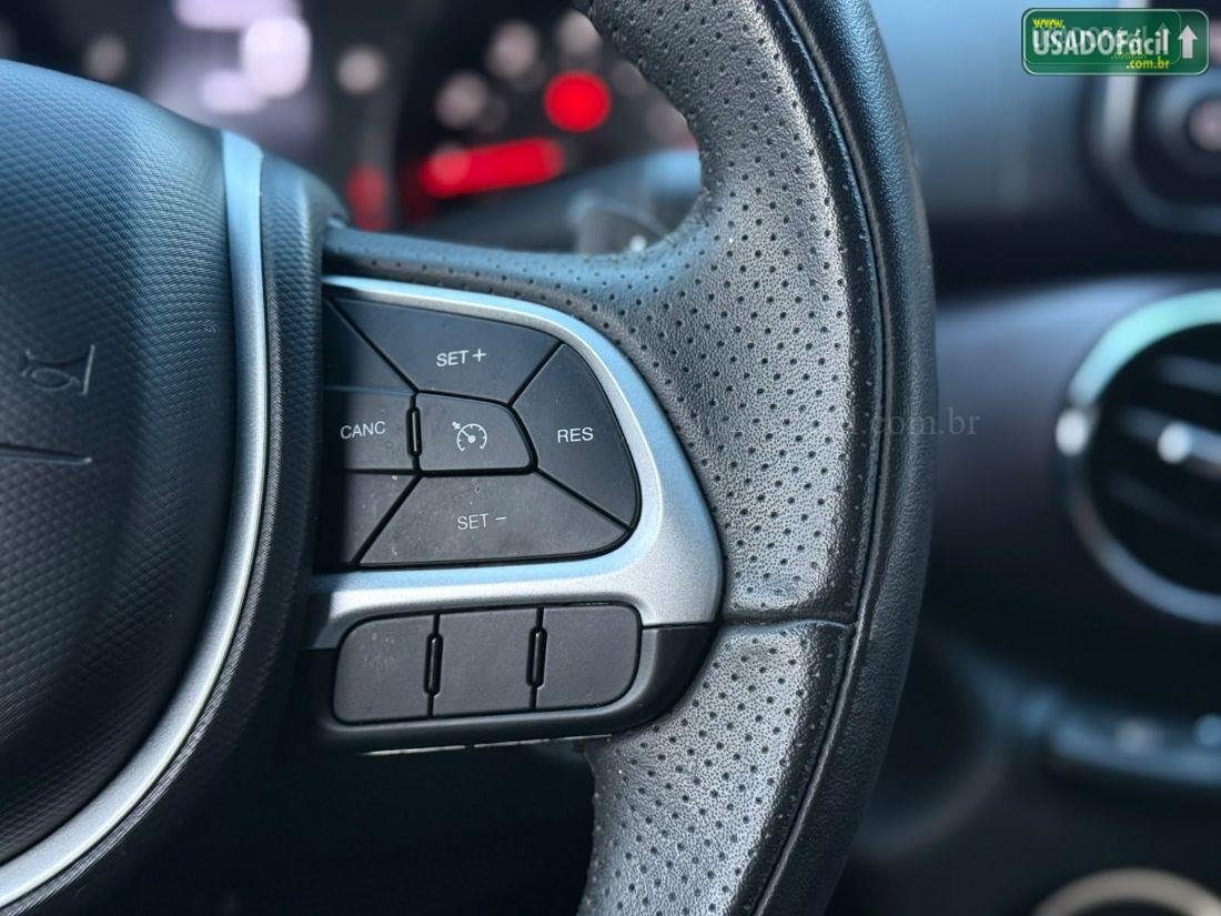 FIAT Cronos Drive 1.8 Automático 2018/2019 — foto 13 de 18
