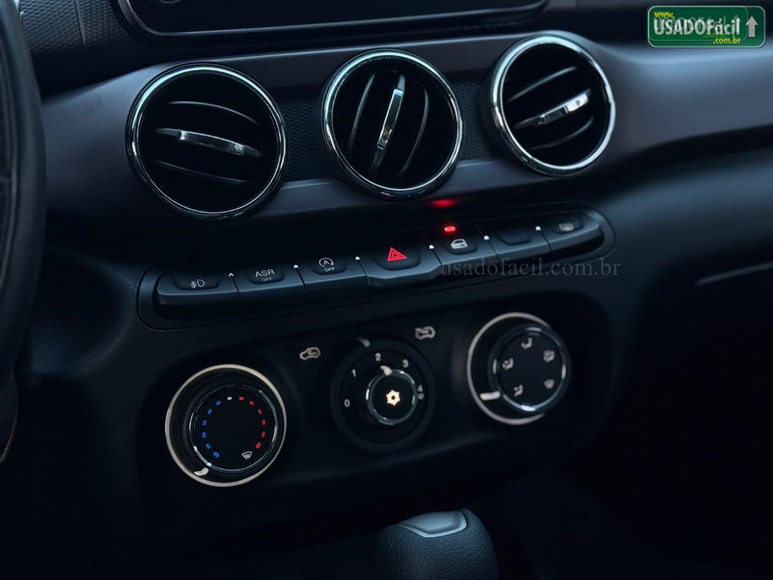 FIAT Cronos Drive 1.8 Automático 2018/2019 — foto 16 de 18