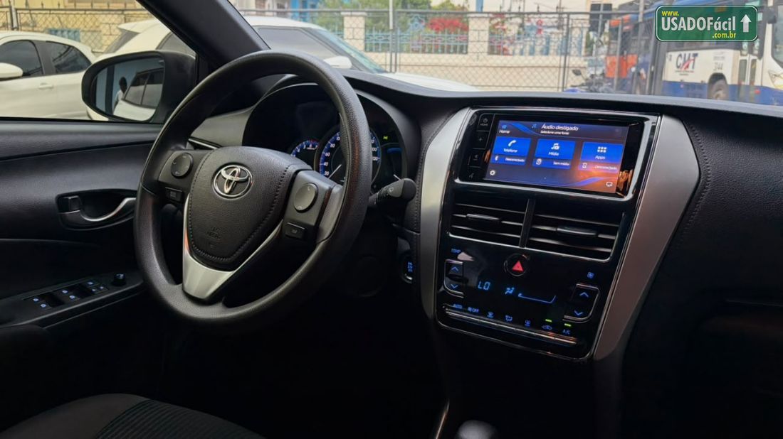 TOYOTA Yaris Hatch XL Plus Connect 1.5 Automático Flex 2020/2020 — foto 11 de 12