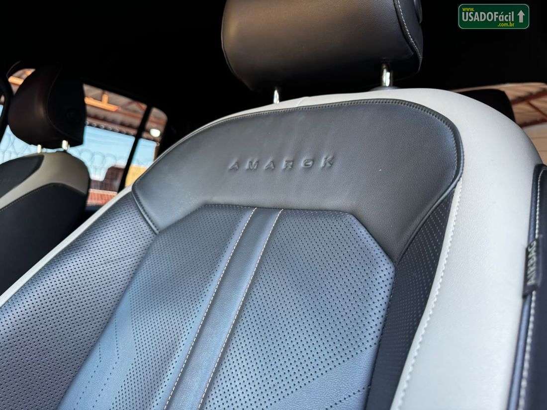 Volkswagen Amarok Highline CD 3.0 4x4 Turbo Automático Diesel 2024/2025 — foto 14 de 23